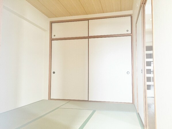 パークサイドマンションの物件内観写真